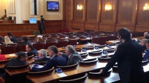 Адвокати от Пиринско утре ще пият вода пред Народното събрание