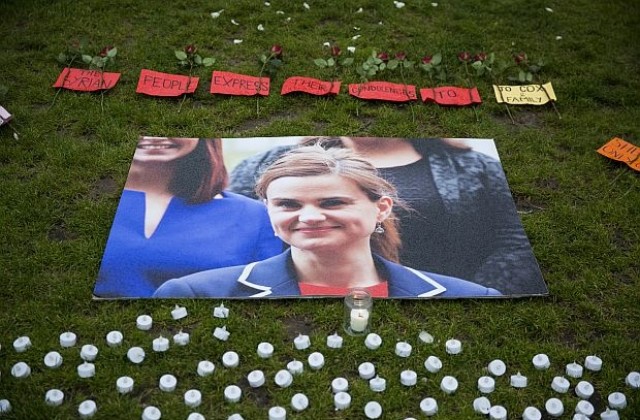 Съпругът на убитата британска депутатка: Загина заради политическите си убеждения