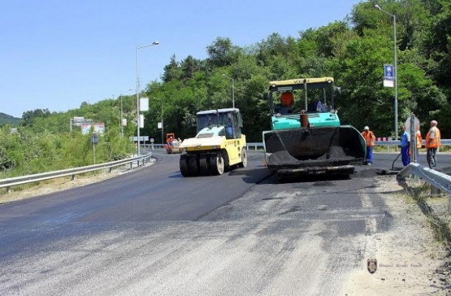 Пред финал е основният ремонт на Дъговия мост във В. Търново