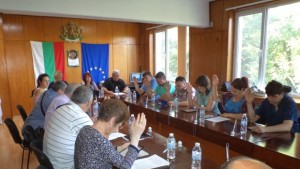 Три нови детски площадки ще се изградят в Ценовско