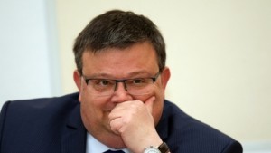 Цацаров Ще има обвинени за АЕЦ Белене