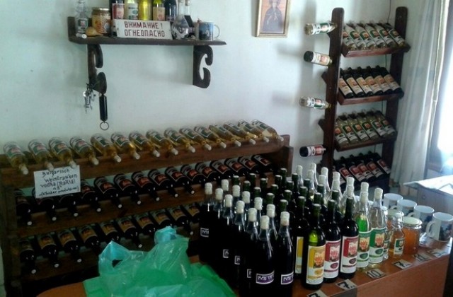Три тона нелегален алкохол в манастира в Поморие
