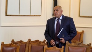 Борисов Рано е да се говори за повишение на заплати