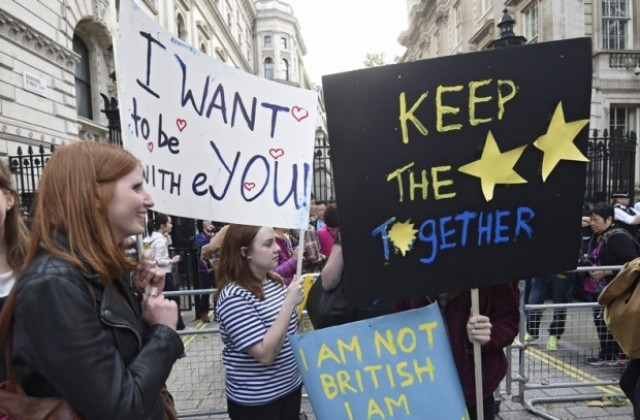 Над 2 млн. британски подписа под петиция за нов референдум