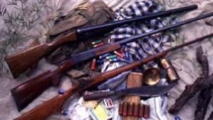 Иззеха незаконно оръжие при спец акция