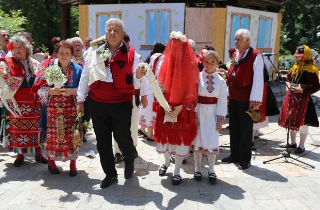 Потомци на родове от Калапот се събраха на земляческа среща  в Гоце Делчев