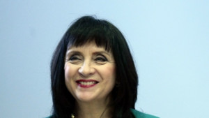 Рекорд 217 желания за прием след седми клас е написала