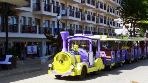 Комисията за защита на потребителите разкрива приемна на Златните