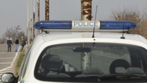 Задържаха бивш полицейски шеф за трафик на чужденци