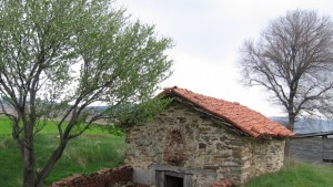 Дарителска кампания за спасяване на храм Св Спас в Червен