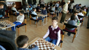 Стартира юбилеен международен шахматен турнир за деца