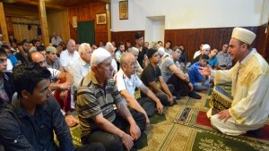 Хасковската Чарши джамия се оказа тясна за Рамазан Байрам