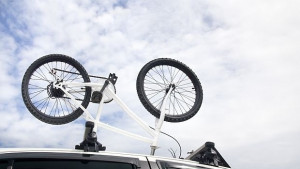 Мъж с екстремно прекосяване на България с колело каяк и