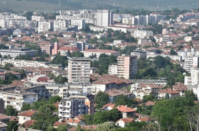 Поставят декоративни светещи пана в Плевен