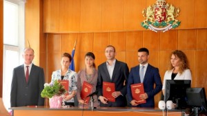 Нови съдии встъпиха в длъжност в Окръжния съд