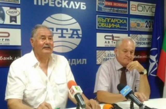 Жорж Ганчев- Кольо Парамов: Ние ще отворим очите на българите
