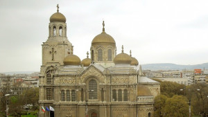 След кражбата на злато Катедралата вече със СОТ