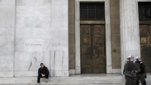 МВФ продължава да притиска Атина заради неизпълнени реформи