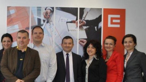 Искат мерки за защита на клиентите при смяна на доставчик