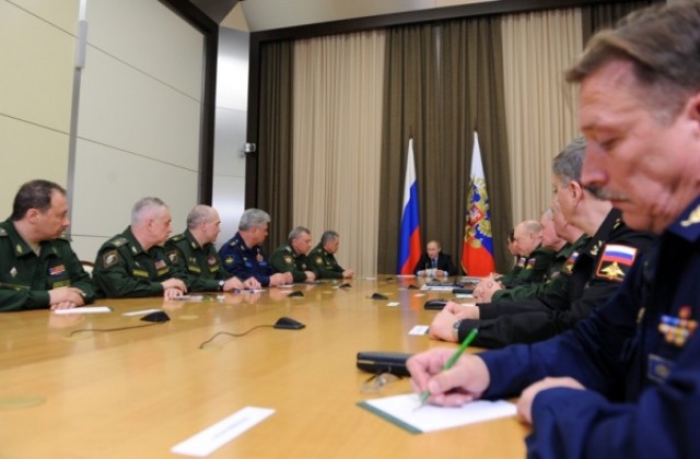 Русия засилва военното си присъствие в Арктика