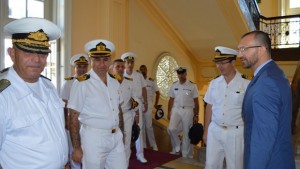 Командири посетиха областния управител