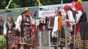 Грамоти и медали за артисти от Тунджа