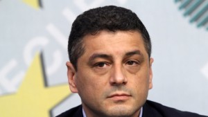 БСП иска да се отмени решението за прекратяване на строежа