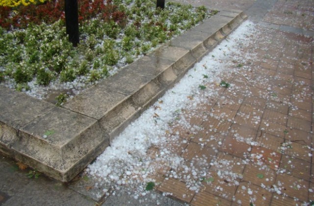 Задава се много дъжд и спад в температурите