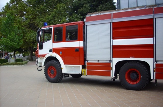 Гасиха два пожара в Силистренско