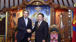 Над 500 монголски студенти са получили образованието си в България