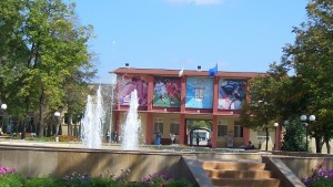 Пътyвaщoто лятнo кинo гостува в Свиленград