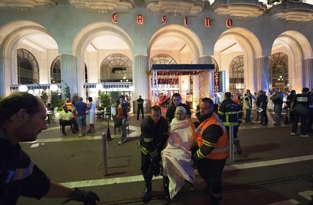 Тридневен траур във Франция след нападението в Ница