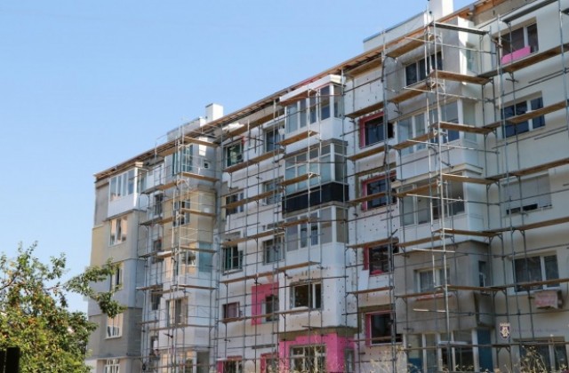 Във В.Търново 24 нови сдружения са кандидатствали  за безвъзмездно саниране на сгради от началото на годината