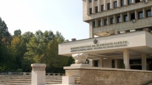 Външно Българите да не пътуват към Турция а които са