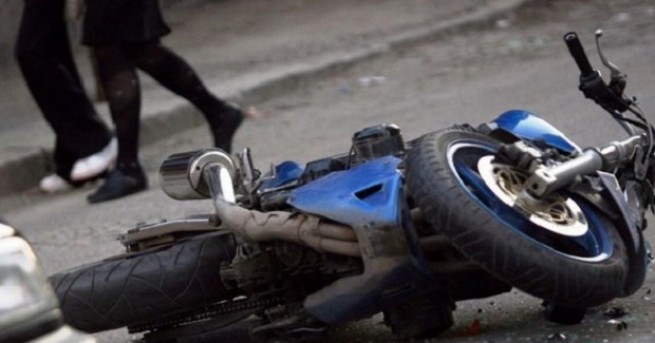 29 годишен мотоциклетист загина при катастрофа на автомагистрала Хемус Тежкият пътен