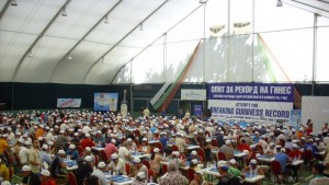 Подобриха рекорд на ГИНЕС за игра на табла СНИМКИ