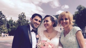 Мая Манолова омъжи дъщеря си