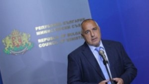 Изпращаме допълнително войници по границата с Турция