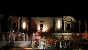 Грандиозна постановка на Набуко на Античния форум