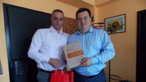 Македонската визита на Дончо Захариев