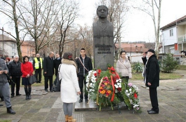 Отбелязваме 179 години от рождението на Апостола
