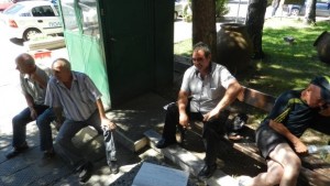 Пчелари от Гоце Делчев опитаха да блокират пътя за Гърция