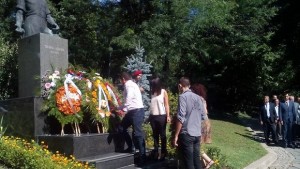 Сведохме глави пред Апостола на свободата