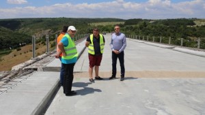 Пускат движението на МПС по Писанския мост от 7 август