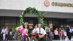 Аржентинка и българин станаха Кралица и крал на киселото мляко