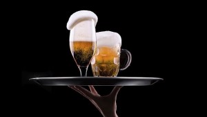 Колко и къде наймного се пие бира в България