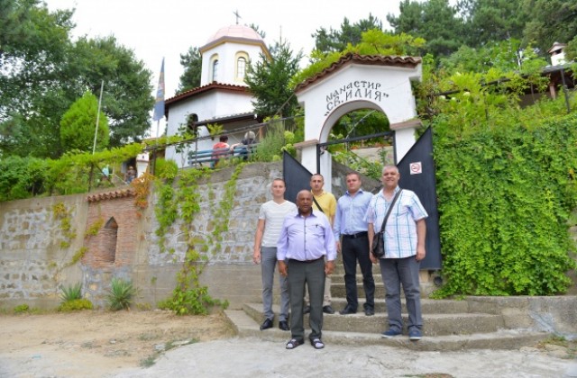 Общински съветници от ПП ГЕРБ-Сливен уважиха празника на село Чинтулово