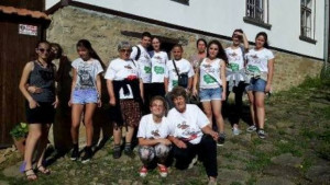 Приеми ме на село продължава