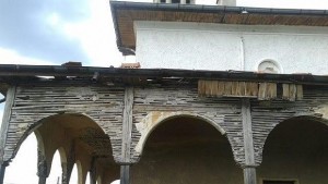 Жители на пловдивско село Следващата църква която ще се срути