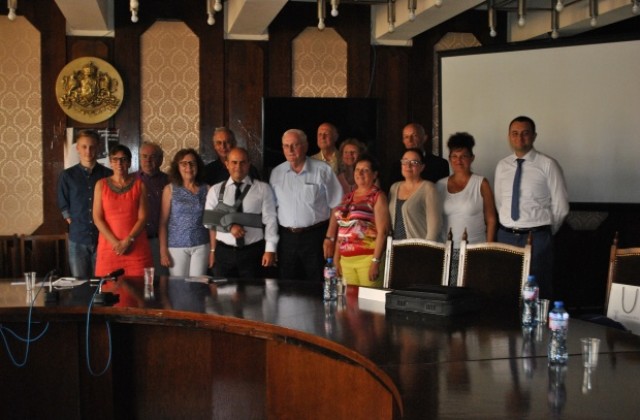 Кметът посрещна делегация от почетни консули